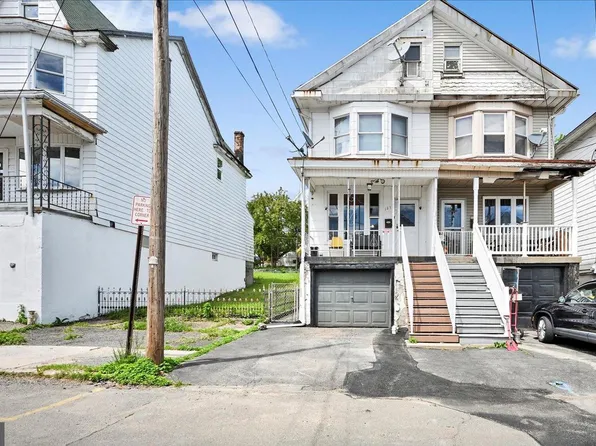 185 Virginia Ave, Shenandoah, PA 17976