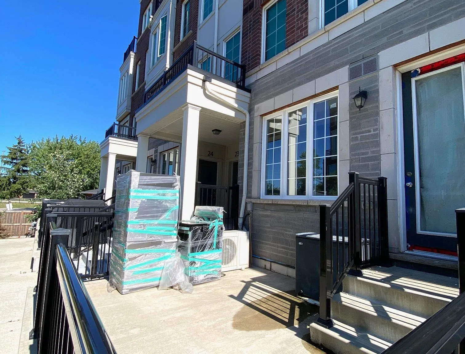 2 bed, $3,000 — Photo 4