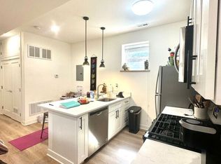 1644 W Cermak Rd #1R, Chicago, IL 60608