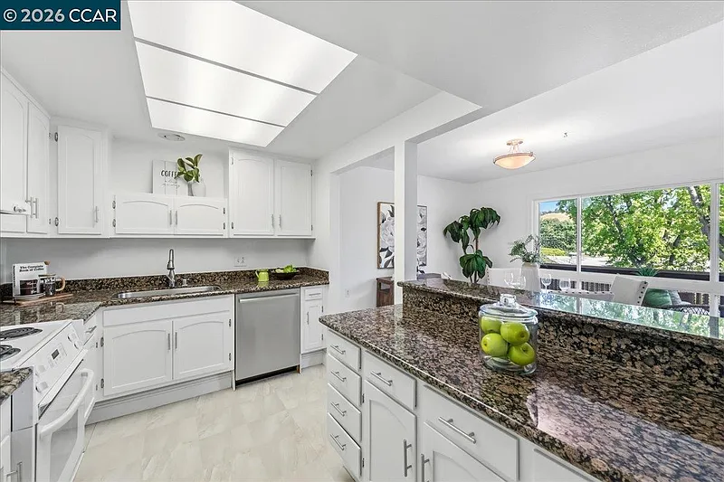 Thumbnail 19