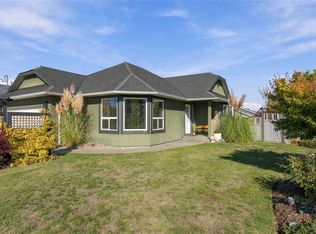 878 Temple St, Parksville, BC V9P 2L8