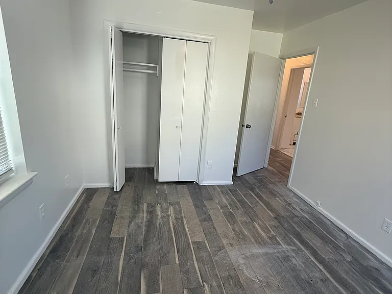 2529 Rutgers Dr — Photo 17