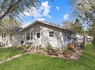 709 6th St SW, Little Falls, MN 56345