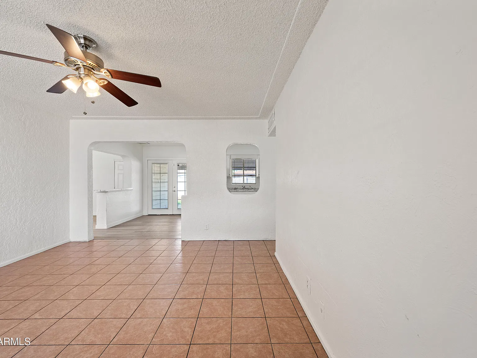 3 bed, 2.0 bath, 1380 sqft, $1,695 — Photo 4