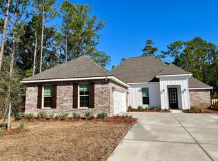 518 E Tweet St, Freeport, FL 32439
