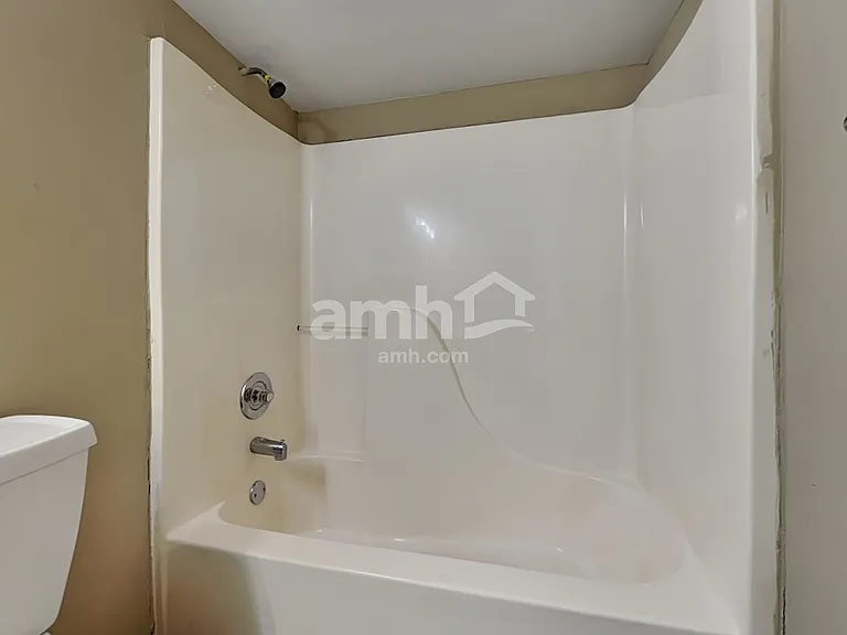 6105 Braidwood Ct — Photo 23