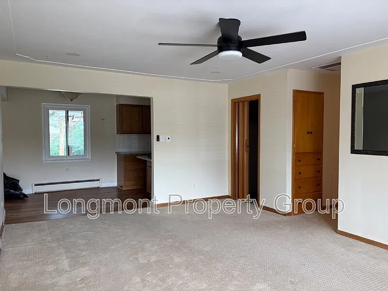 1851 Collyer St — Photo 7