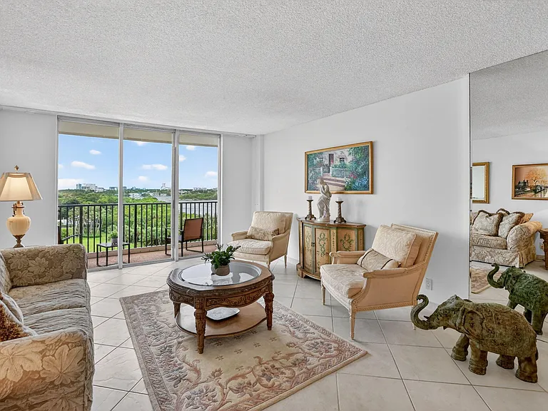 2121 N Ocean Blvd #805W — Photo 2