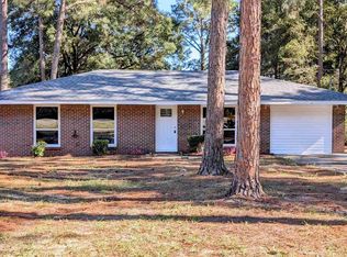 6818 Roundup Ln, Milton, FL 32570