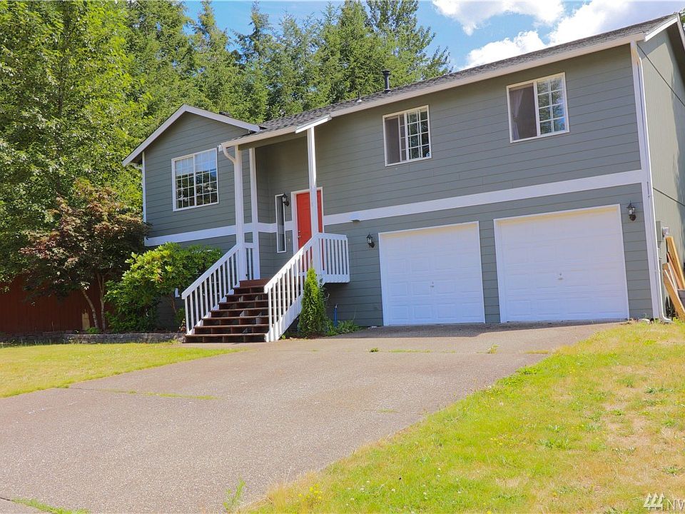 1st image of 5718 227th St E