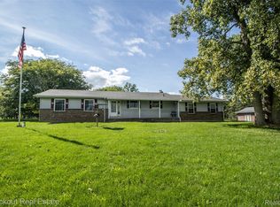 7050 Van Vleet Rd, Swartz Creek, MI 48473