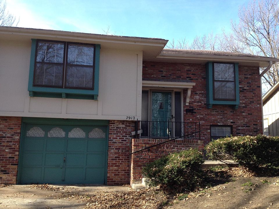Front view of duplex