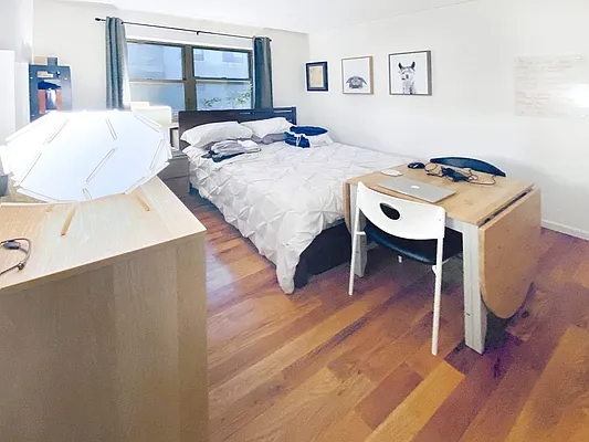 Rented by Modern Spaces | media 7