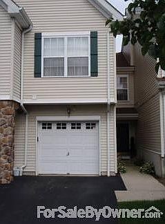 Beautiful Walk-in Entrace