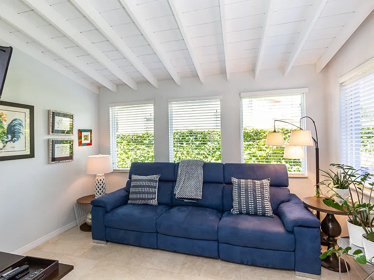 1810 SW 32nd Ct — Photo 15