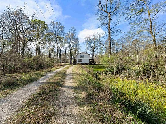 3rd image of 17220 Oak Ridge Rd