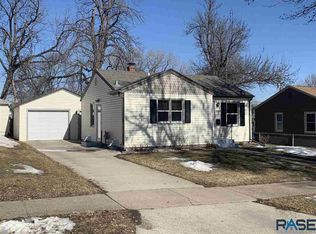 2104 E Austin St, Sioux Falls, SD 57103