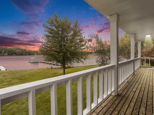 1278 Lynn Dr, Middleville, MI 49333