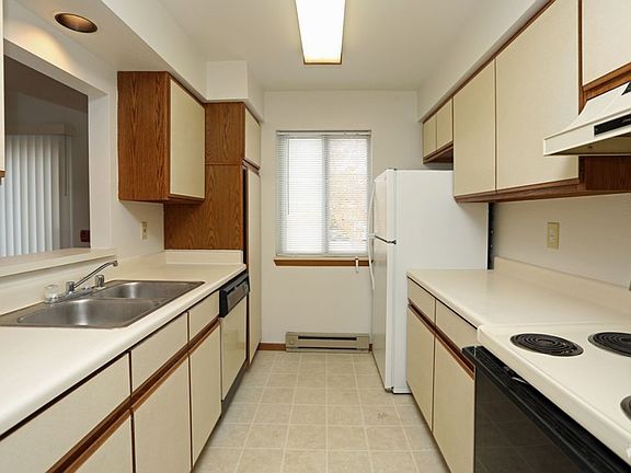 4th image of 5806 Raymond Rd #5836-2E