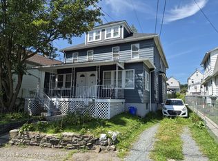 76 1/2 S Main St, Wilkes Barre, PA 18705