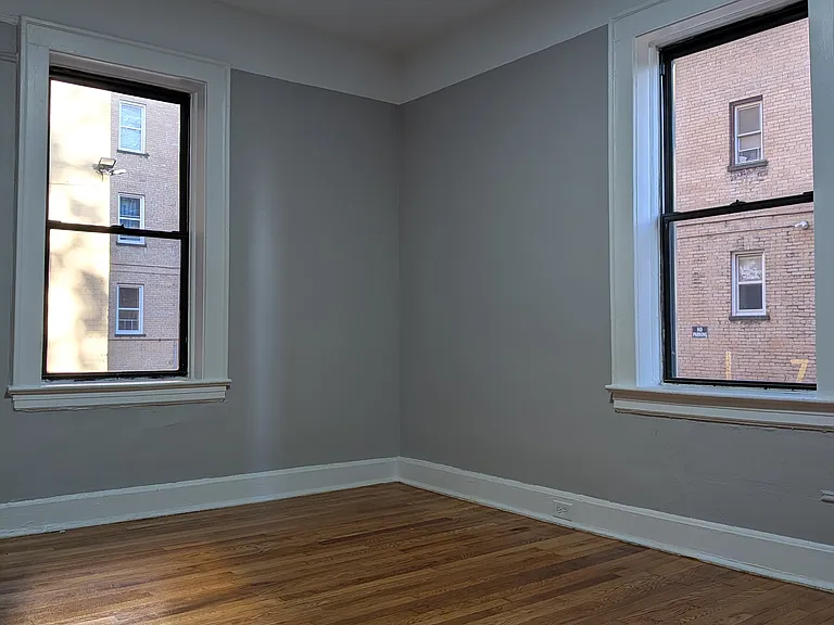 331-333 Elmora Ave #1D — Photo 12