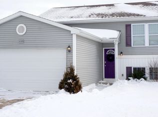 155 Lake Ridge Dr, Mason, MI 48854