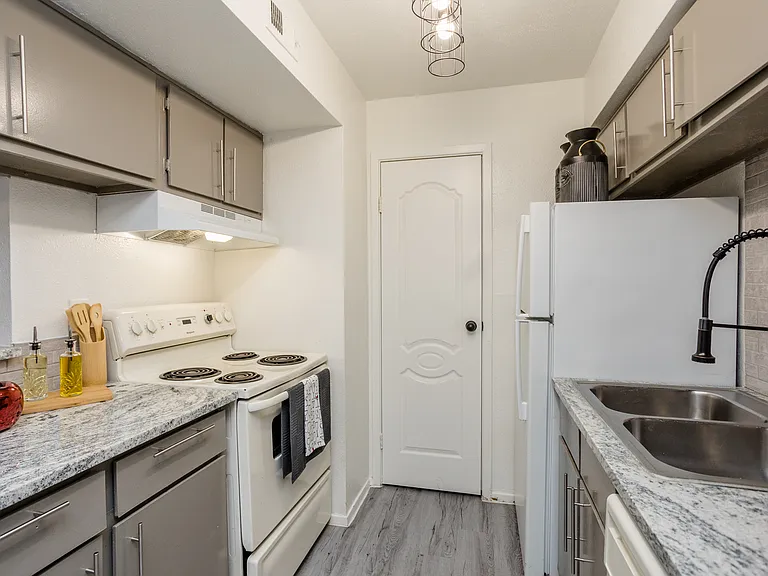 Villa Luna Apartments — Photo 17