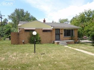 6027 Detroit St, Mount Morris, MI 48458