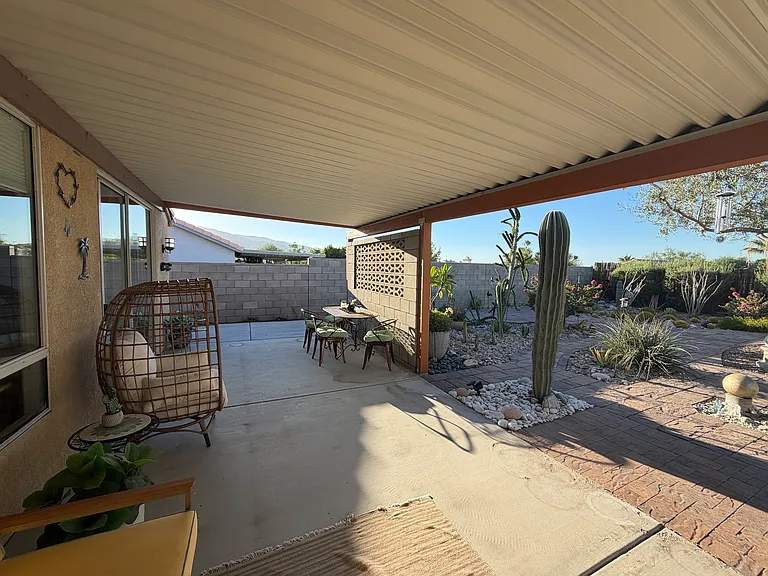 65571 Avenida Cadena — Photo 26