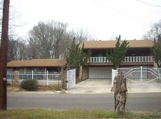 801 E 8th St, Mount Pleasant, TX 75455