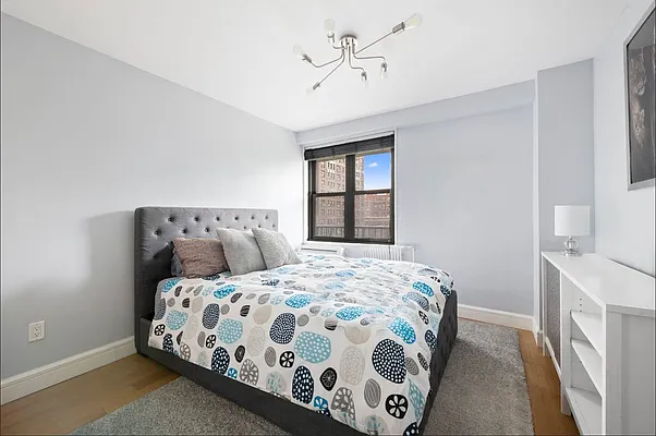 Rented by Corcoran | media 19