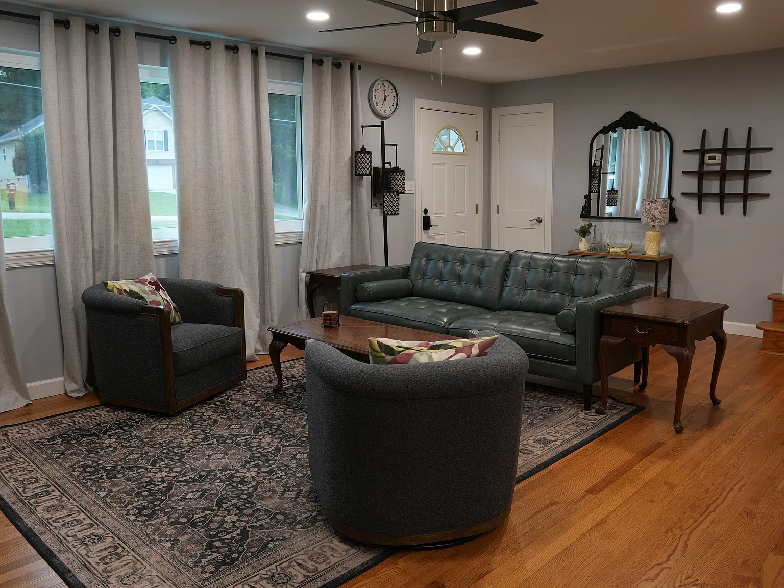 4 bed, 2.5 bath, 1792 sqft, $3,000 — Photo 4