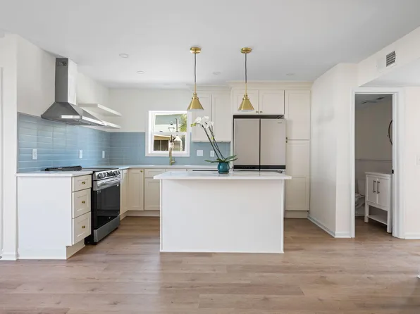 30 Isabella St, Charleston, SC 29403