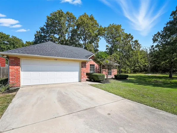 332 Comanche Trl, West Tawakoni, TX 75474