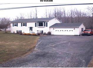 8063 Thompson Sharpsville Rd, Masury, OH 44438