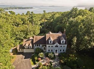 103 Schooner Ridge Rd, Cumberland Foreside, ME 04110