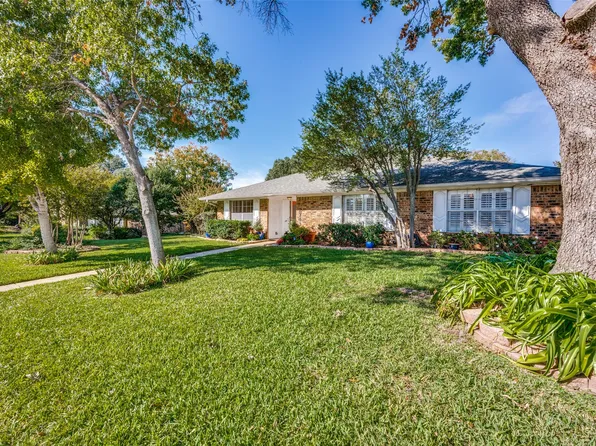 2741 Timberleaf Dr, Carrollton, TX 75006