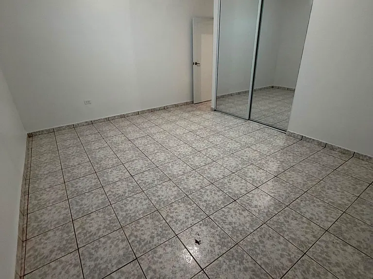 115 Calle Crown — Photo 18