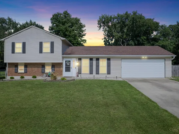 3871 Pin Oak Dr, Amelia, OH 45102