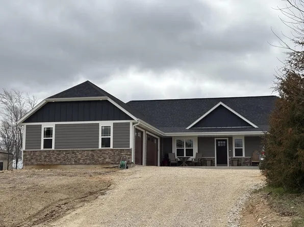 4513 Cindy PLACE, West Bend, WI 53090