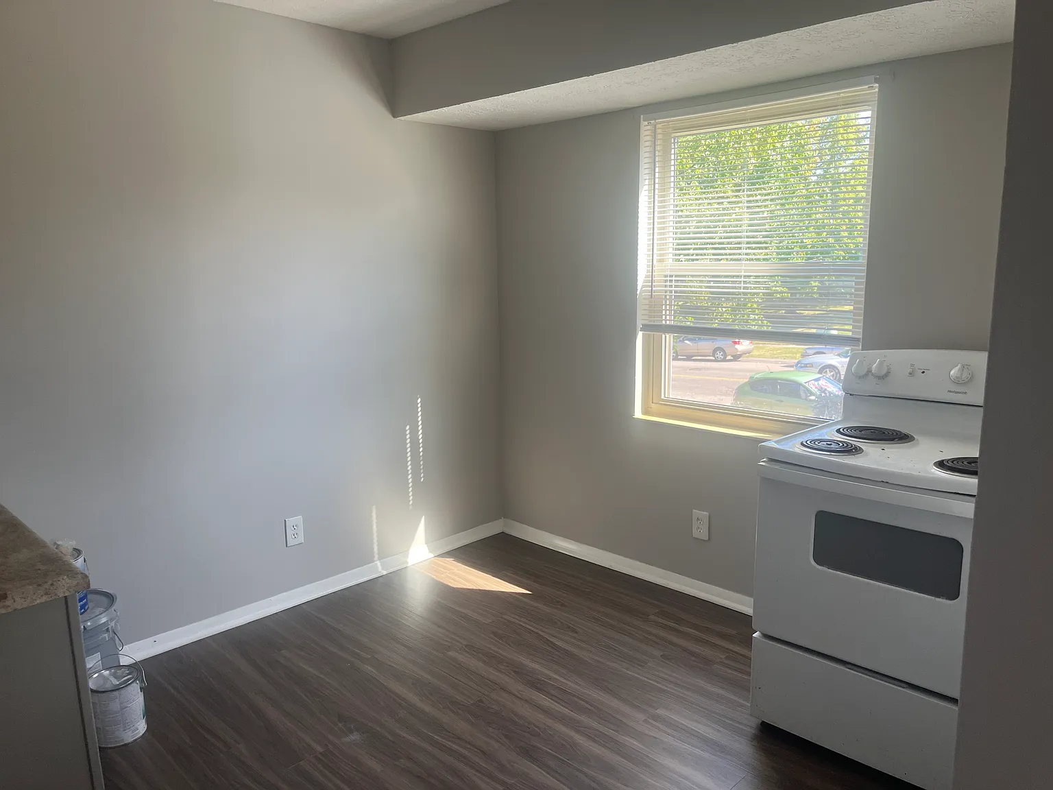 2 bed, 950 sqft, $950 — Photo 4