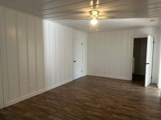 2 bed, $900 — Photo 2