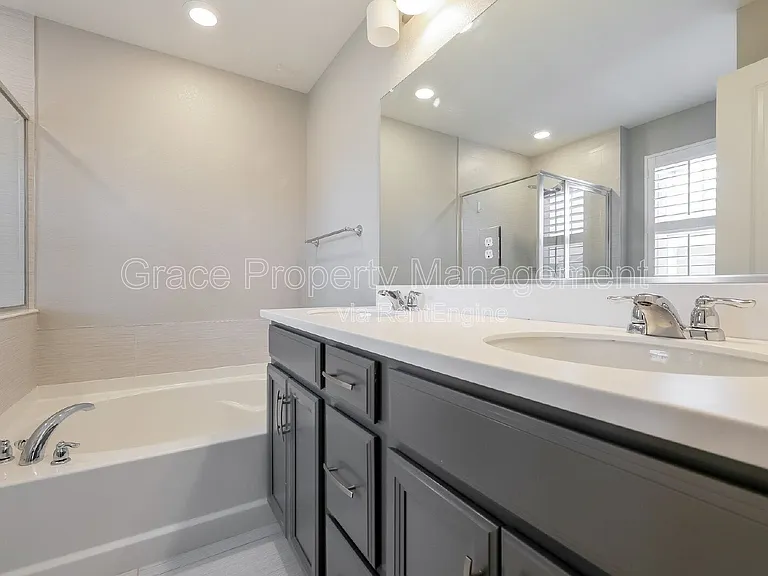 7584 S Winnipeg Ct — Photo 10