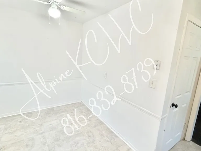 7040 Agnes Ave — Photo 8