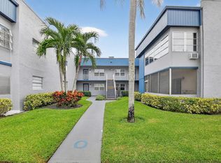 685 Flanders Dr #O, Delray Beach, FL 33484