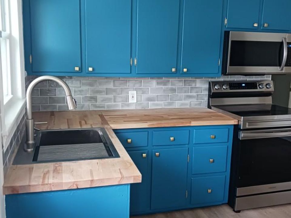 1st image of 65 Summer St #2