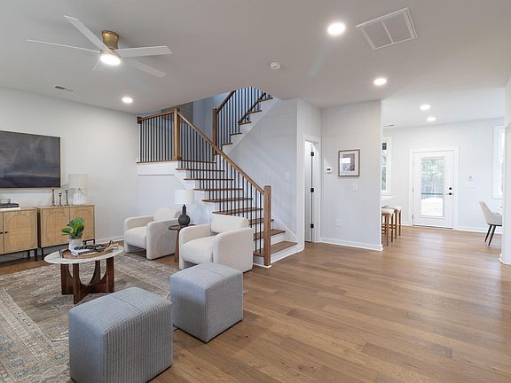 2nd image of 116 Spartanburg St