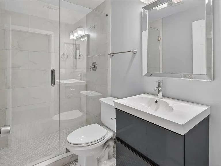 4315 Cabell Dr — Photo 29