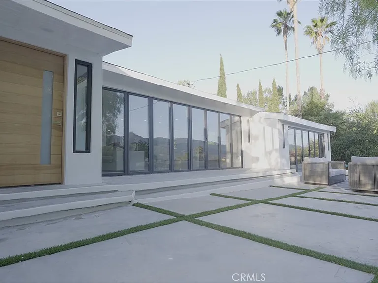 2600 Topanga Skyline Dr — Photo 12