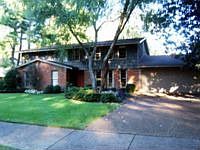 2nd image of 766 Eaton St